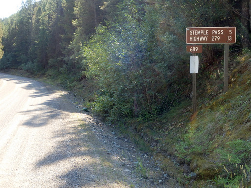 GDMBR: The turnoff for Stemple Pass.